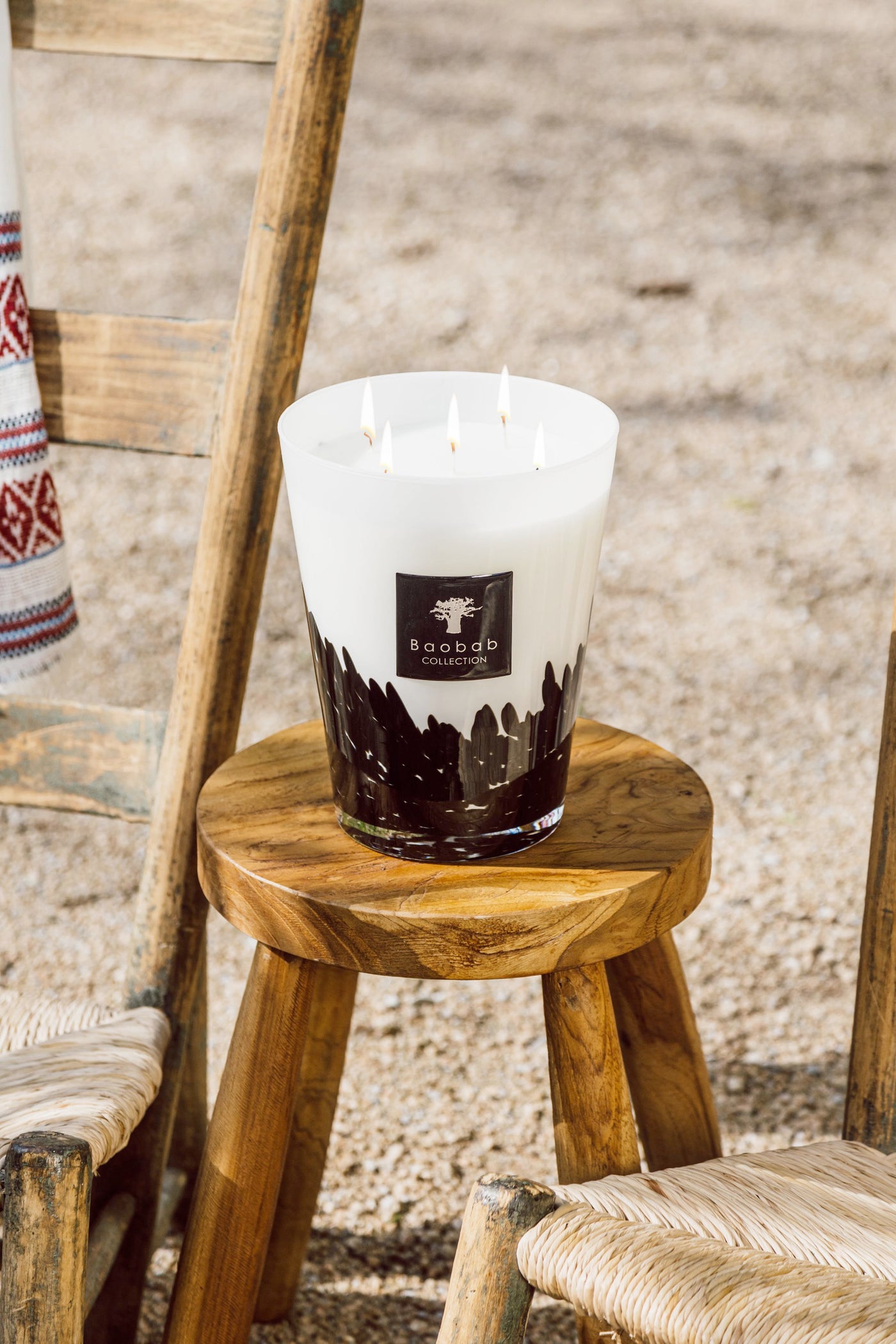 Feathers Black Scented Candles