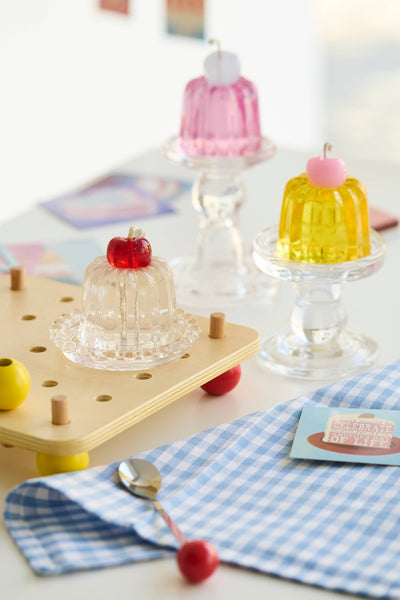 Insight: Handmade Jelly Candle