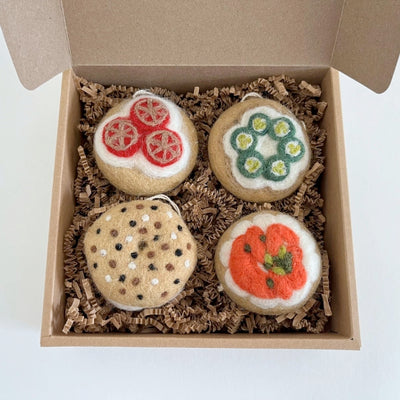 Bagel Box Ornament Set