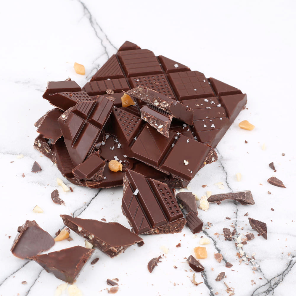 Bravo - Extra Dark Chocolate Bar With Almonds