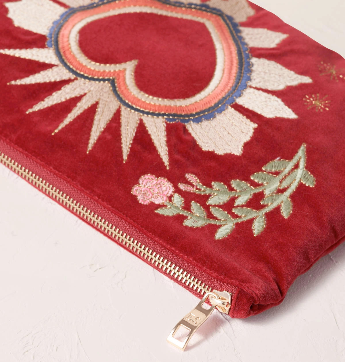 Sacred Heart Everyday Pouch